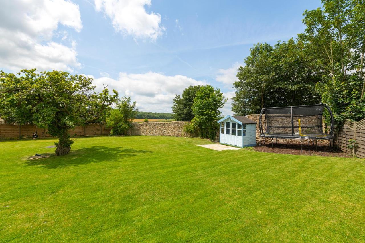 Cotswold Manor House - Country House Retreat With Hot Tub, Ideal For Large Groups Petty France Exterior photo